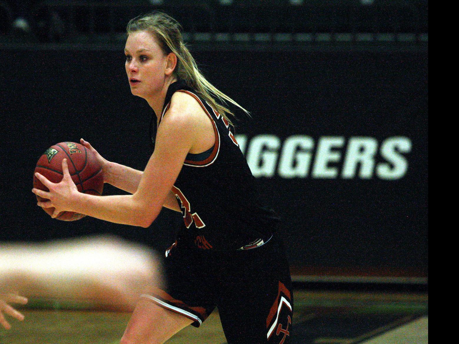 Montana Tech Women S Basketball Defeats Lewis Clark State