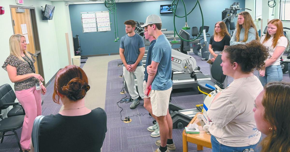 MSU Exercise Science students tour MCCH | Health | murrayledger.com