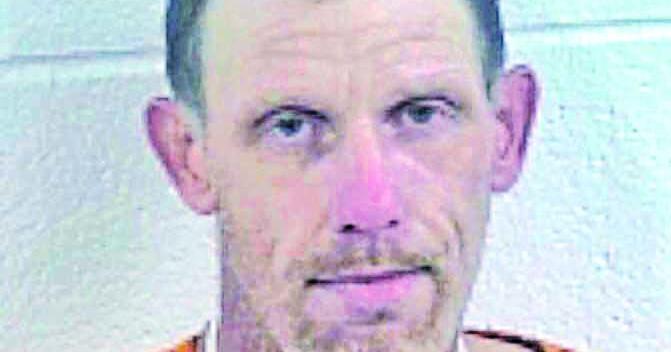 CCSO: Ohio man charged after fleeing through LBL