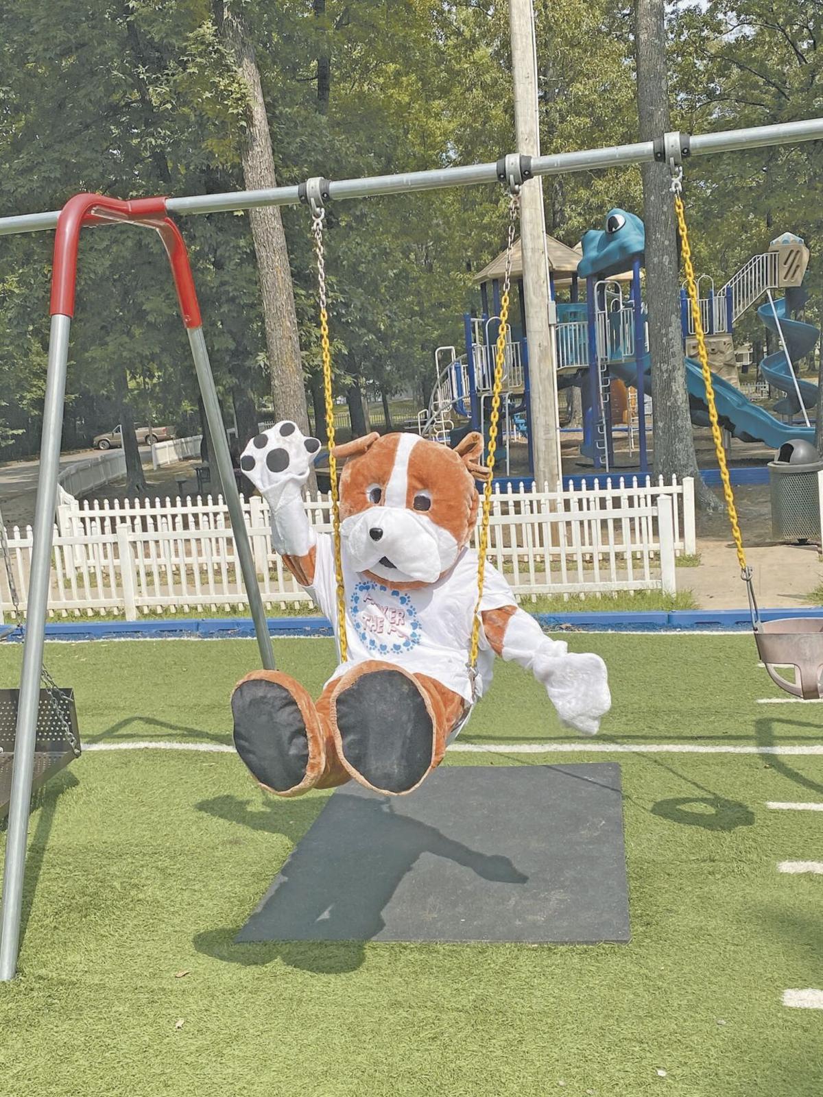 Murray parks service unveils new mascot Local News