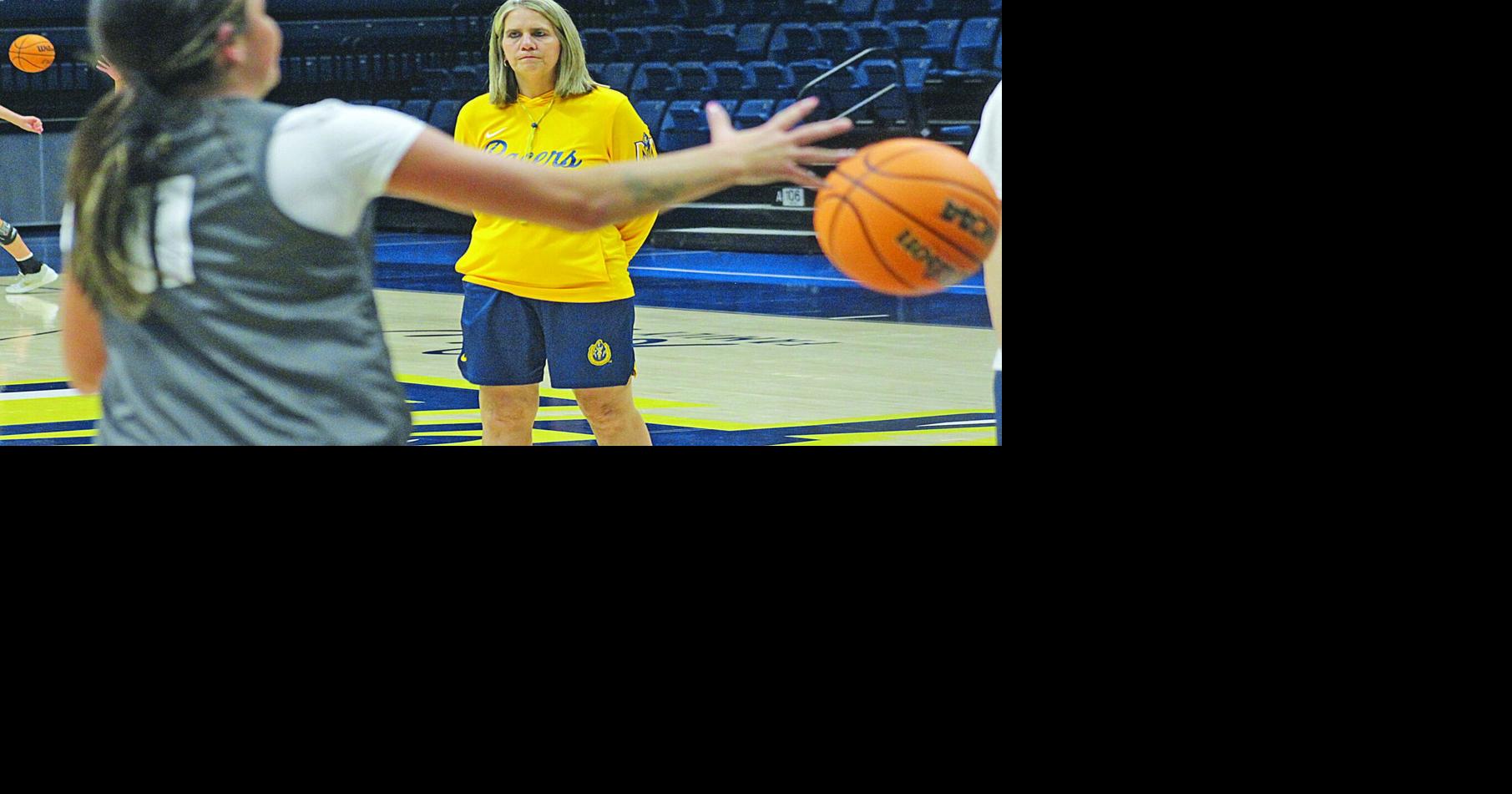 Racer women open preseason practice sessions | Murray State ...