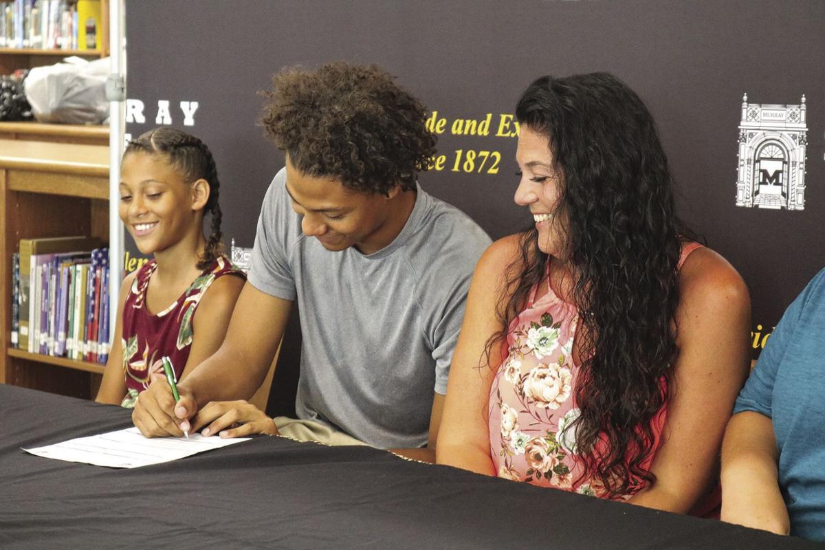 Duffy Signs With Kaskaskia College Sports Murrayledger Com