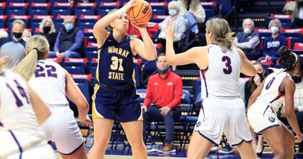 Racer women try to shake disappointment of Belmont loss by winning at EIU