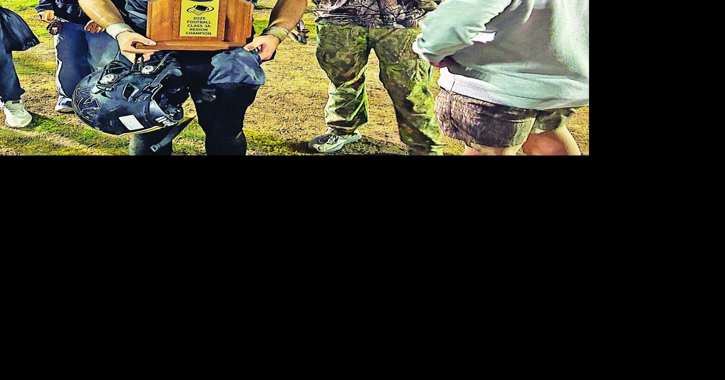 Kentucky Class 3A State Football Playoffs; When he had to have it, Robbins hit long ball