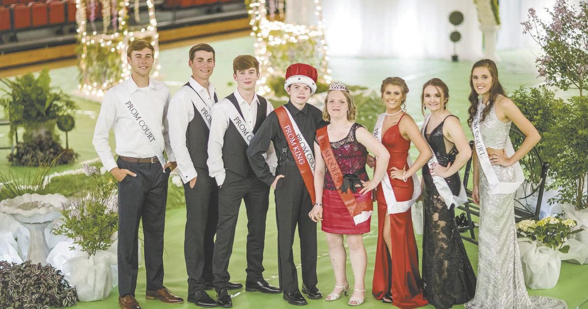 Cchsg Prom CCHS Prom | Local News | murrayledger.com