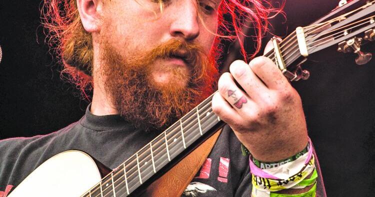 Tyler Childers makes appearance at Eastern Kentucky Walmart on Black Friday