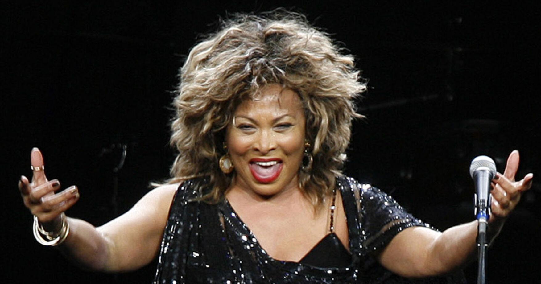 Timeless Tickets: Ike and Tina Turner play Davenport in 1966 - Vimarsana News