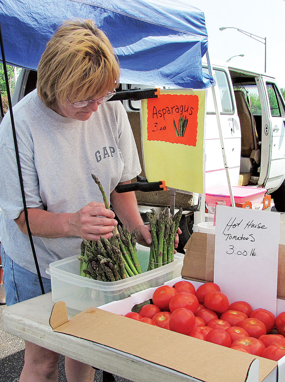 Muscatine market offers variety of goods Local