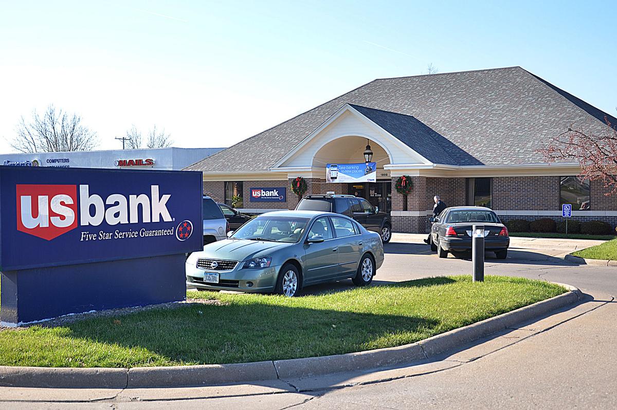 armed robbery wednesday morning at a muscatine bank local muscatinejournal com the muscatine journal