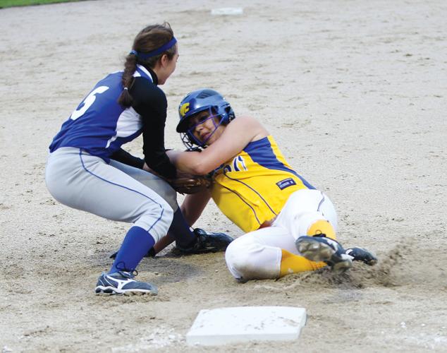 Prep softball No. 4 Durant's aggressive approach overwhelms West Liberty