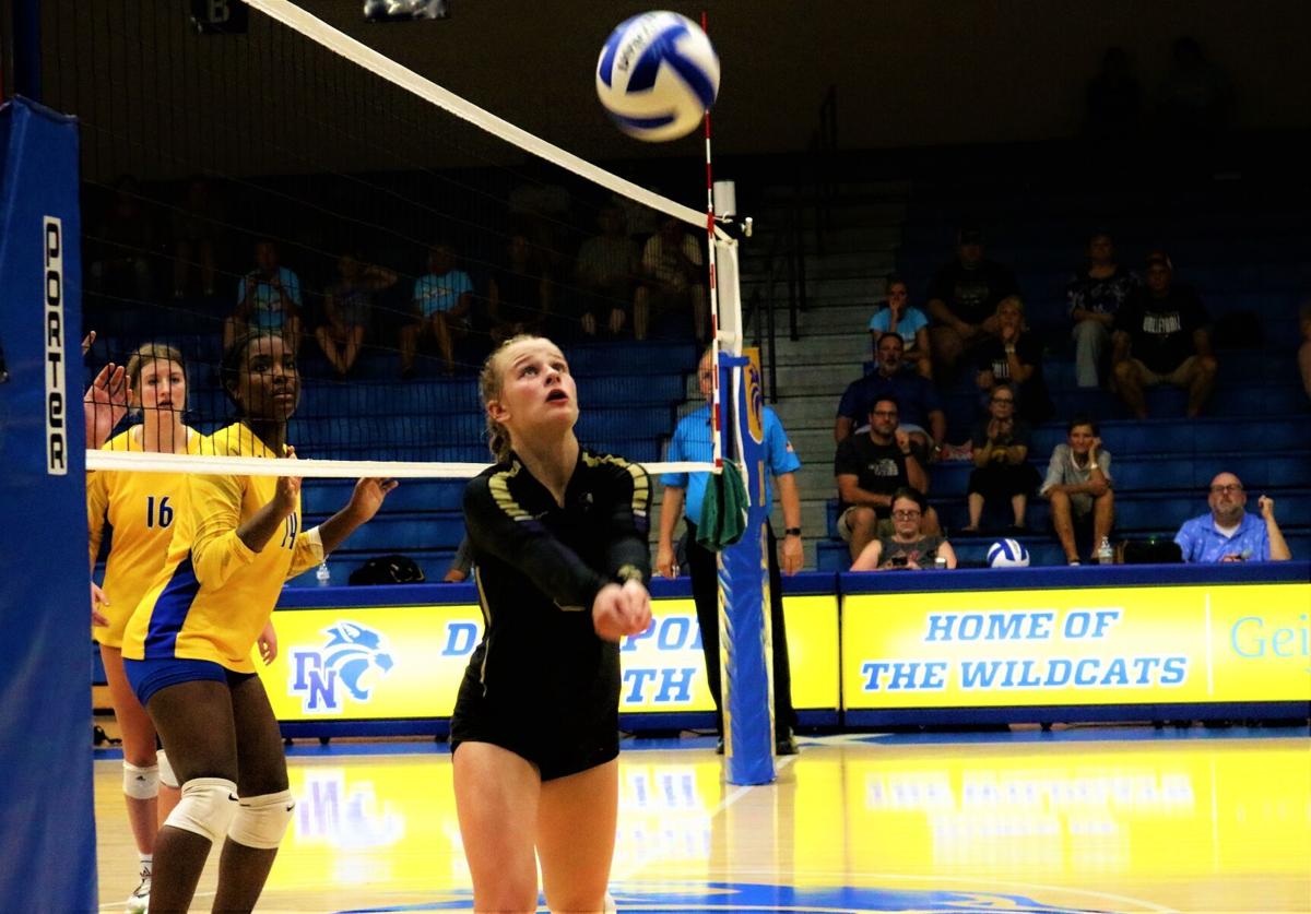 Muskies fend off Wildcats for straight-set road MAC victory