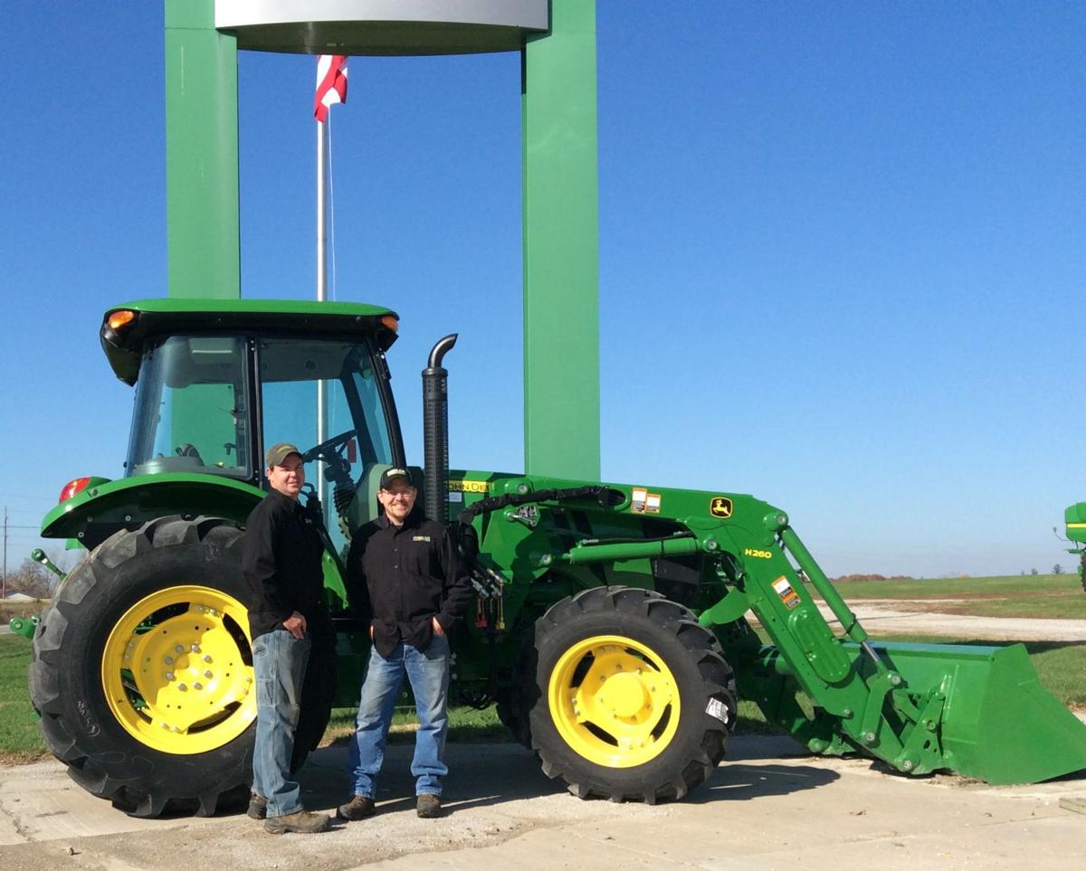 Local employees receive awards from John Deere | Muscatine