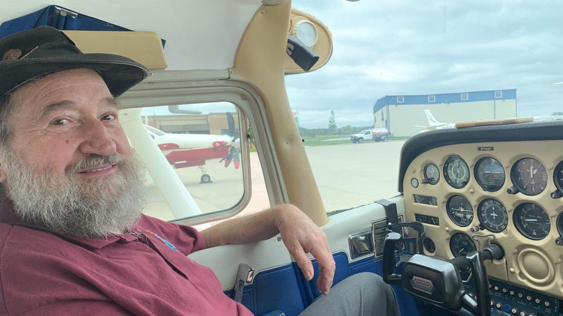 Cedar Falls pilot has flown over 400 kids in learn-to-fly flights, starting back up this summer
