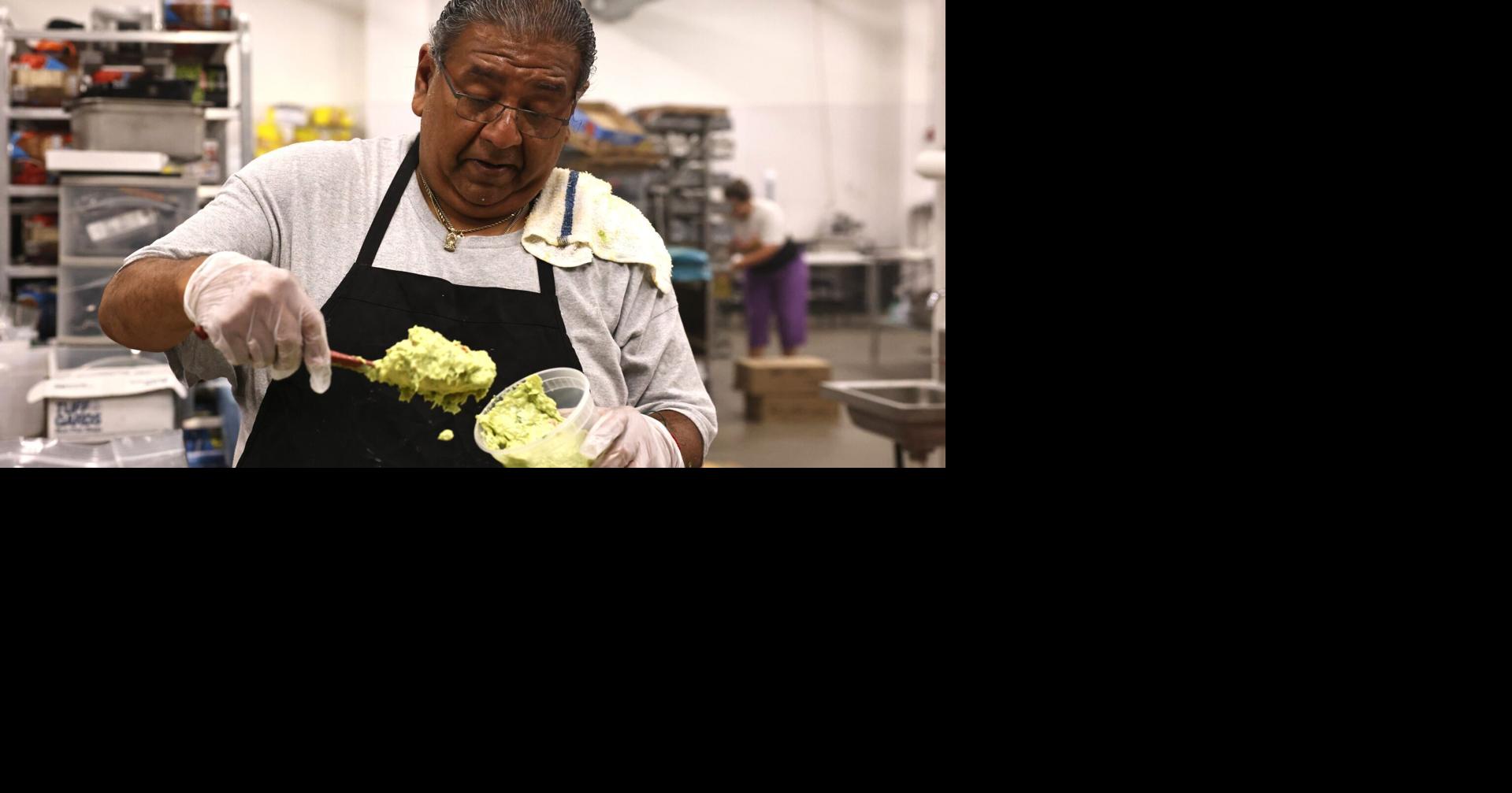 Even without a storefront, ‘Snoop' Ramirez still sells the Quad-Cities his signature dishes