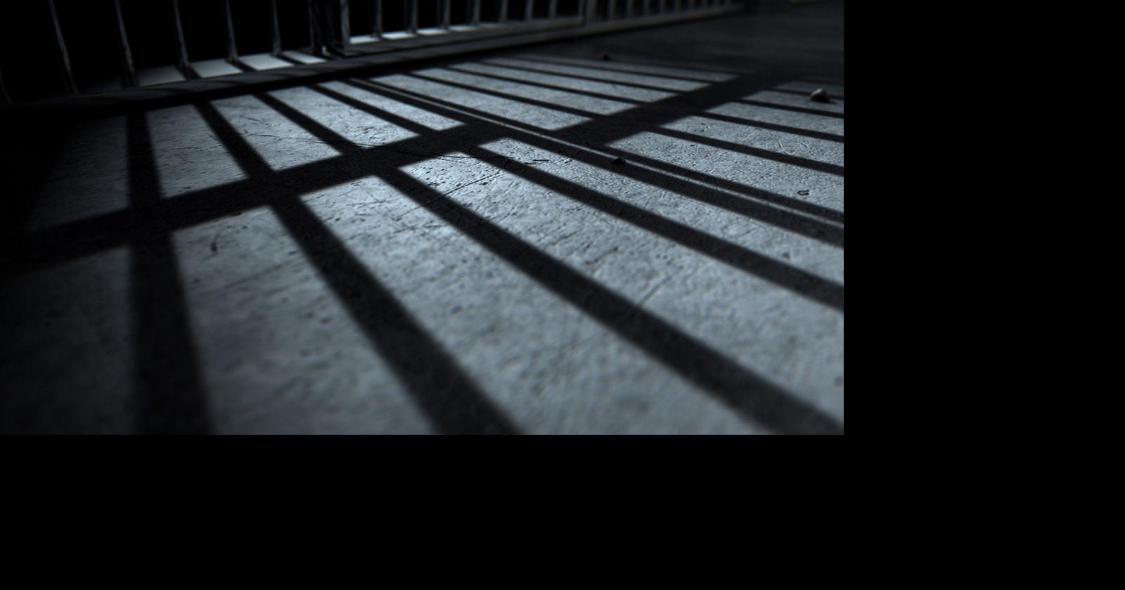 Man convicted in 1990s robbery spree returned to Iowa custody