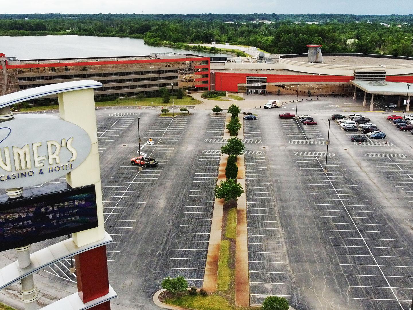 Jumer S Casino Reopens In Rock Island With Masks And Temperature Checks Required Business Muscatinejournal Com