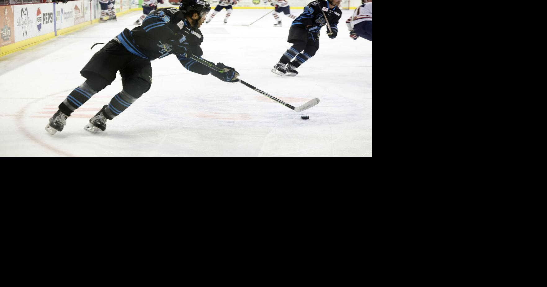 Photos: QC Storm lose to Peoria Rivermen in playoffs at Vibrant Arena