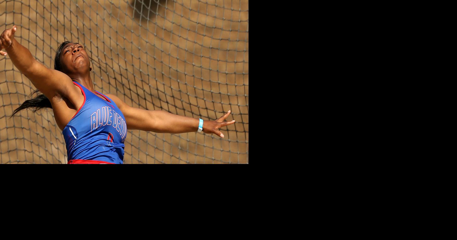 Photos Day 1 of the Iowa High School Track and Field Championships