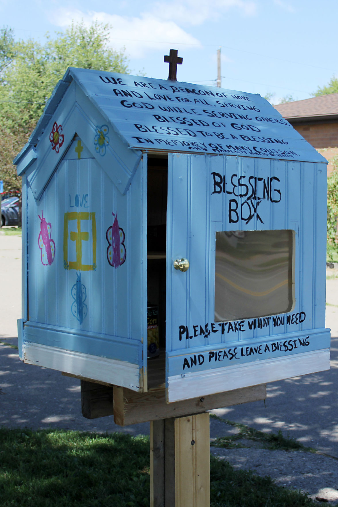 'Blessing Box' provides charity in small doses Local