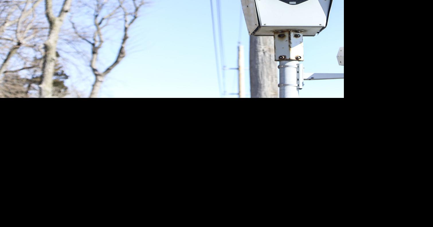 City of Davenport Uniformity — not a ban — needed in use of traffic