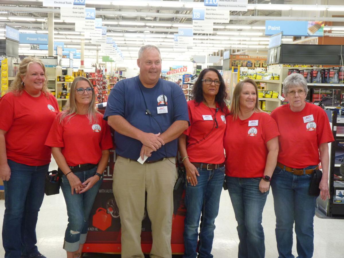Blain's Farm and Fleet celebrates 20 years in Muscatine