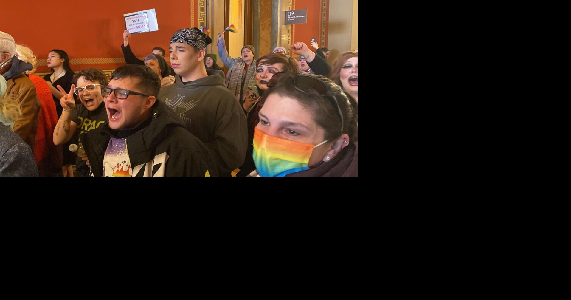 Lawmakers amend bill that would have banned minors from attending drag shows