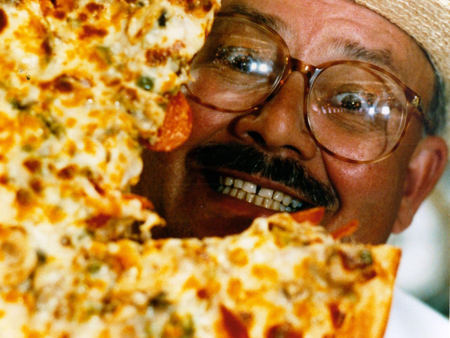 Not Your Average Joe Happy Joe Whitty Remembered As Pizza Giant Philanthropist And Quad City Icon Local Muscatinejournal Com