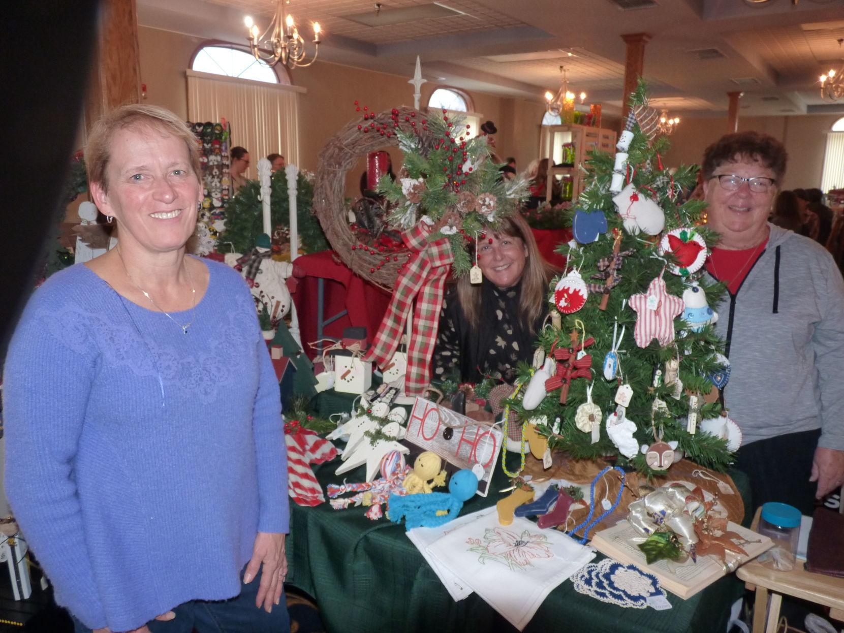 Traditional craft show returns to Muscatine with 23 vendors ...