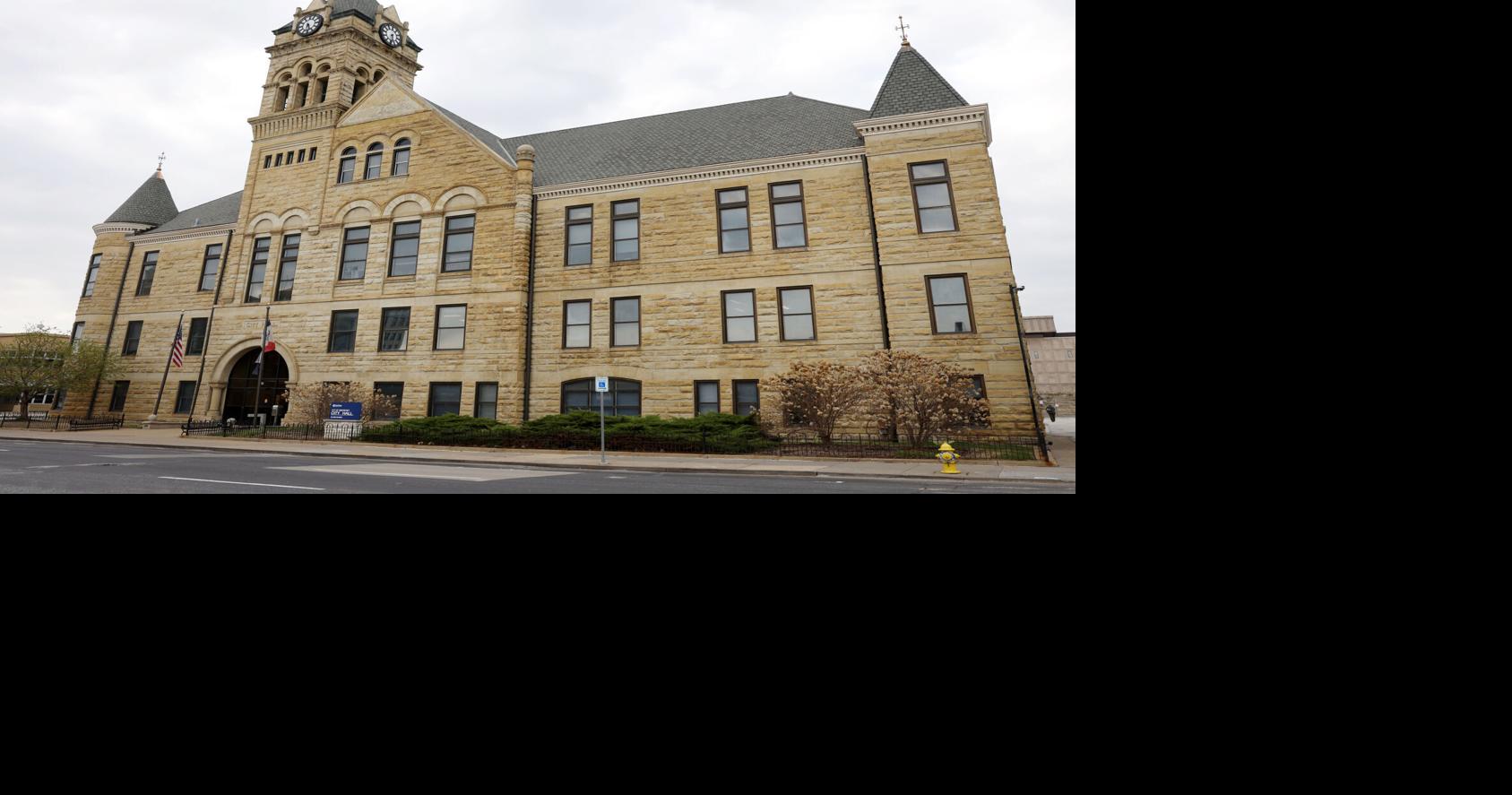 Davenport approves nearly $400k settlement with former assistant city attorney