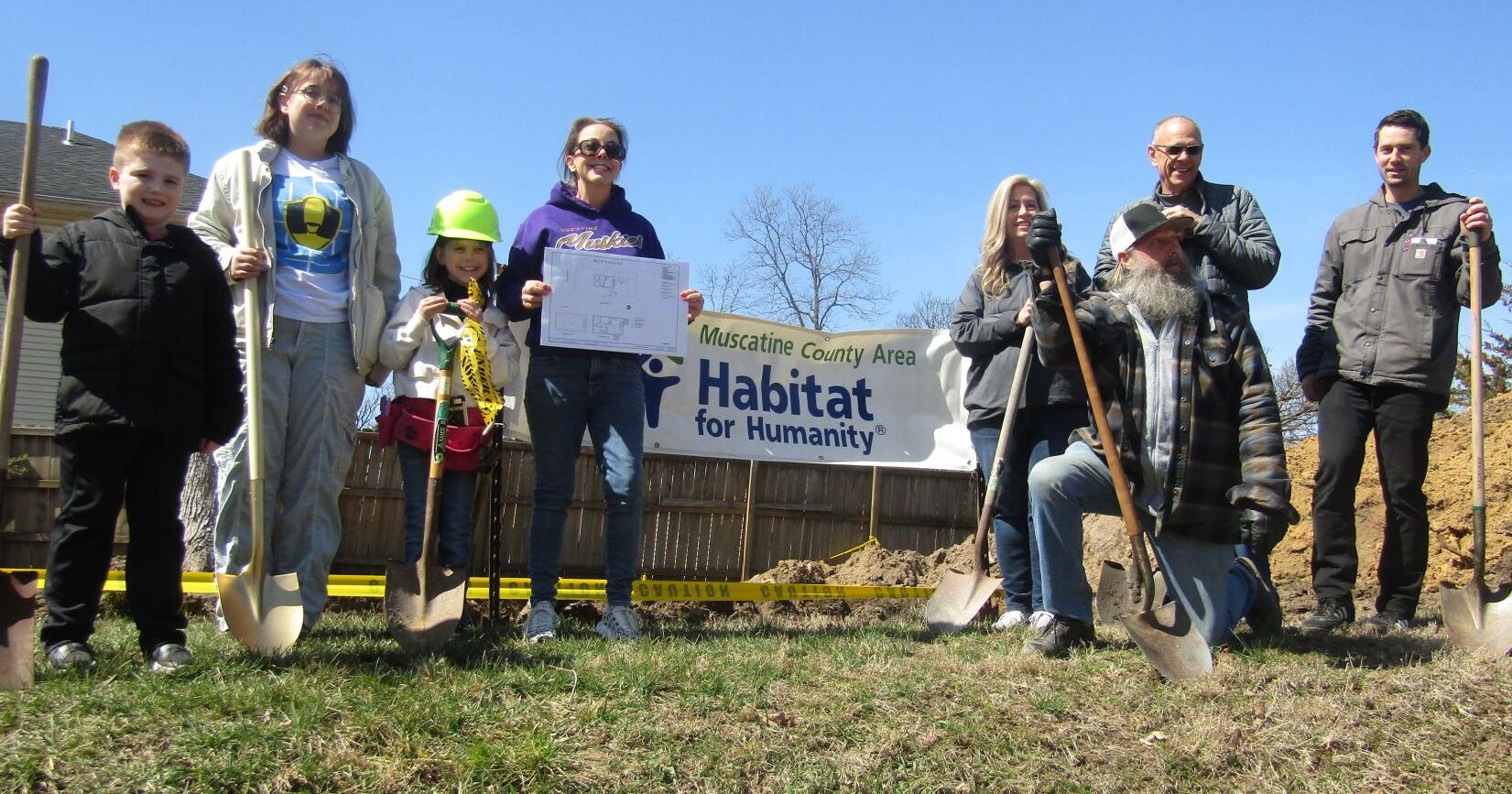 Ground broken on 14th Muscatine County Habitat home - Vimarsana News