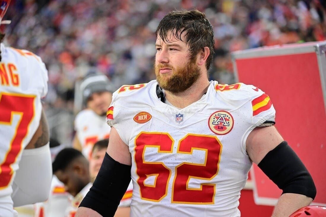 Chiefs rule out G Joe Thuney (pec), WR Skyy Moore (knee)