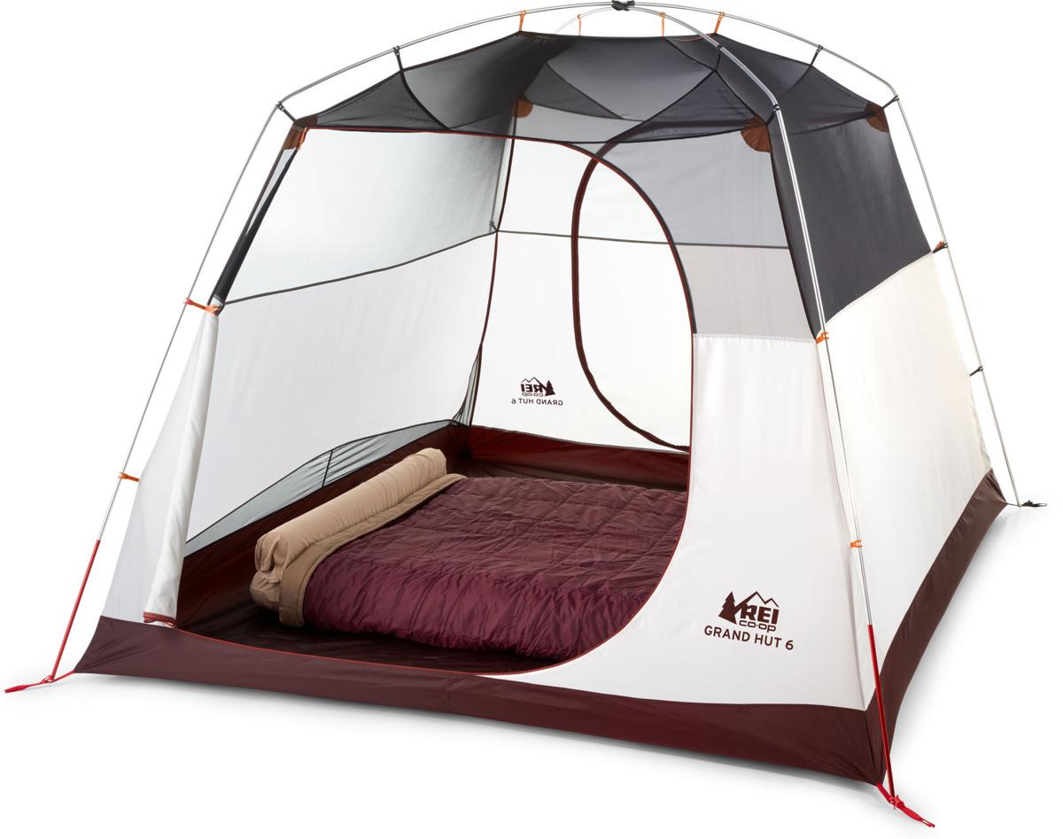 REI's Grand Hut 6 made for taller campers