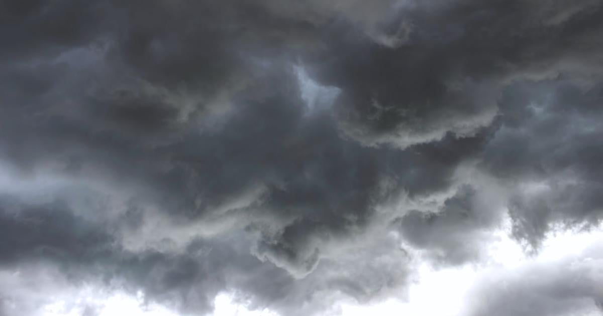 UPDATE: Over 20,000 in Quad-Cities without power, weather warnings and school delays issued
