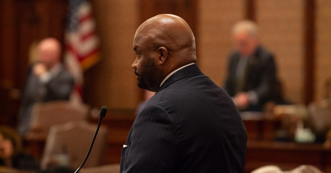 Illinois schools to get funding increase, but less than some had urged