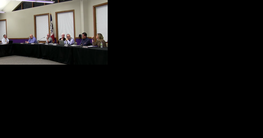 Muscatine school board discusses new literacy curriculum during work session - Vimarsana News