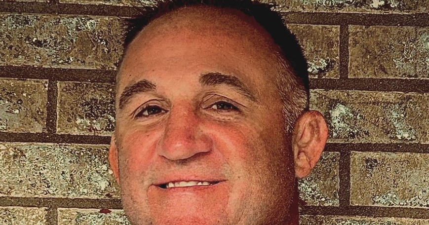 Bettendorf names Ben Uker next head wrestling coach, succeeds Dan Knight