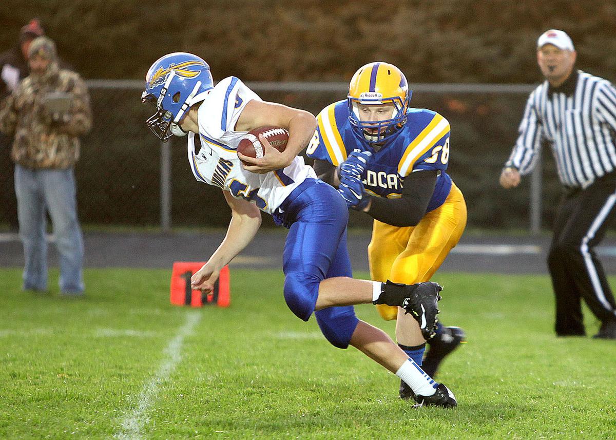 Wildcats use power game to run past Wapello High School Football