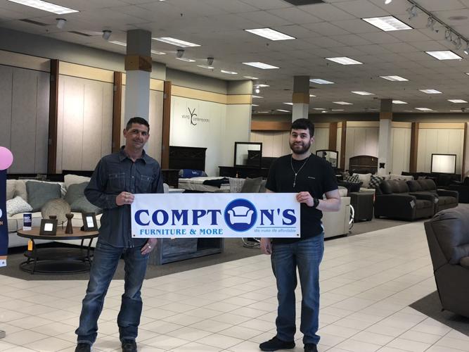 Younkers spot taken by Compton's at Muscatine Mall