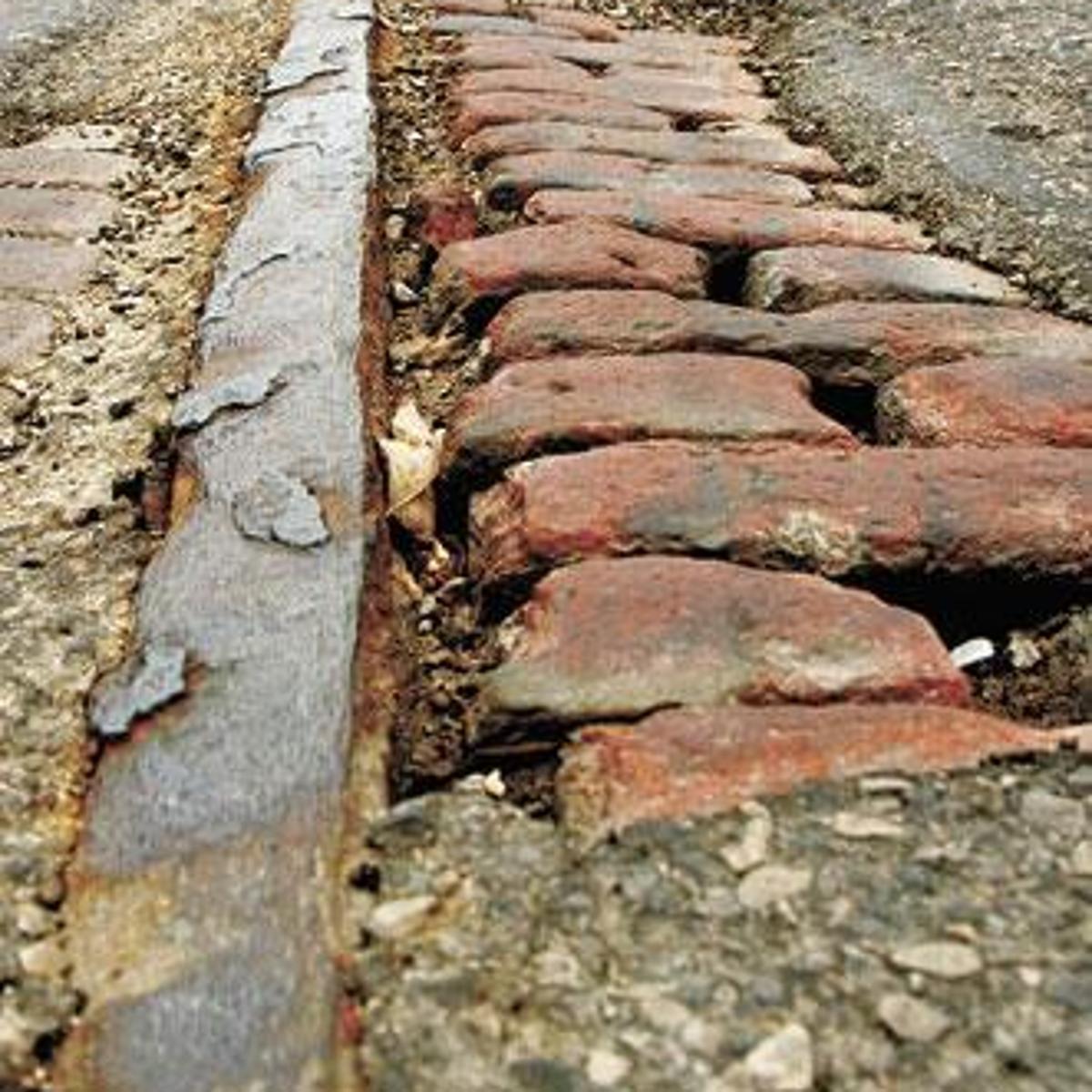 Jolly Trolley Days Resurface In Town Local Muscatinejournal Com