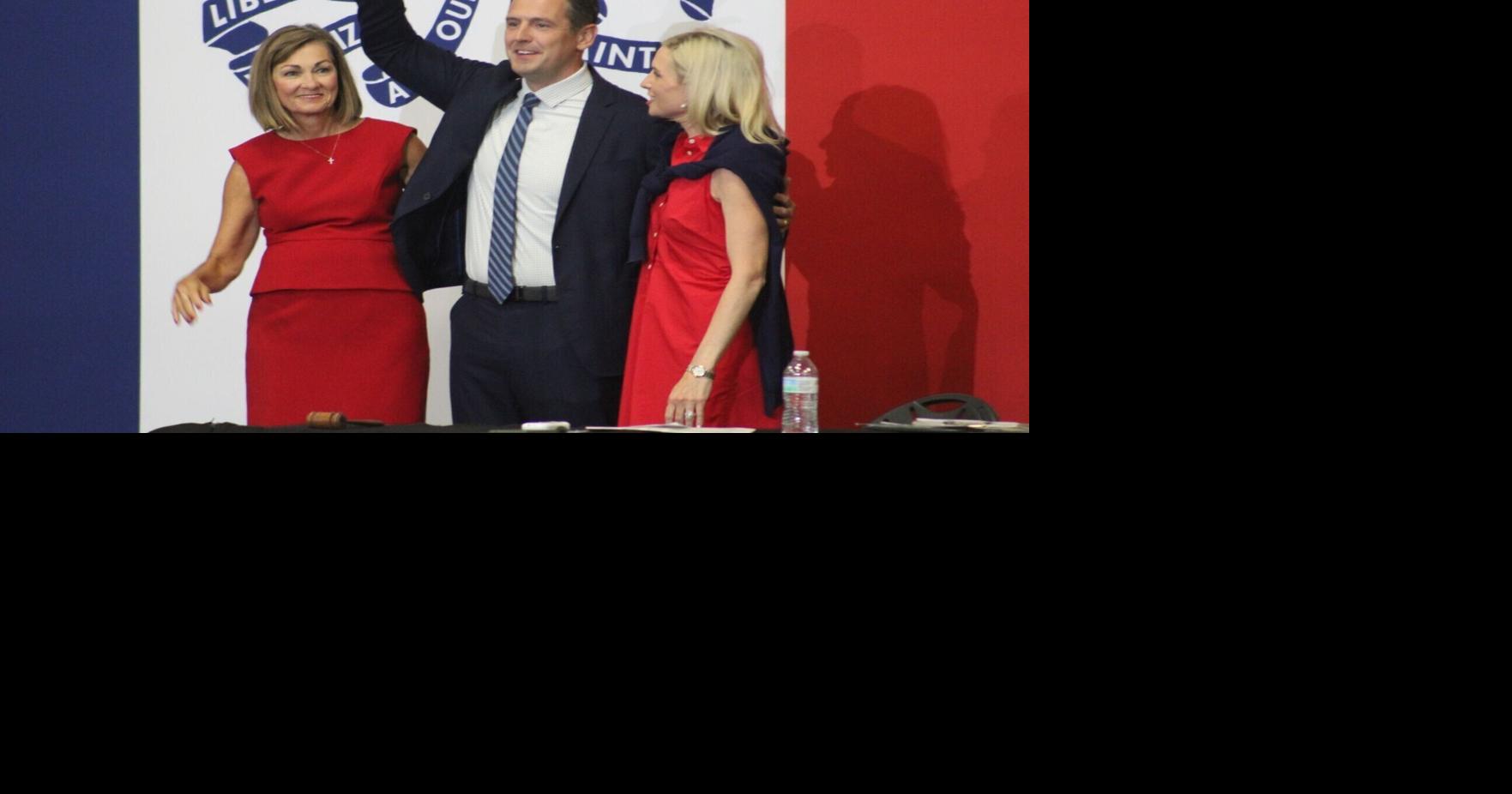 Primary winners Lahn, Turek debut at Iowa party conventions