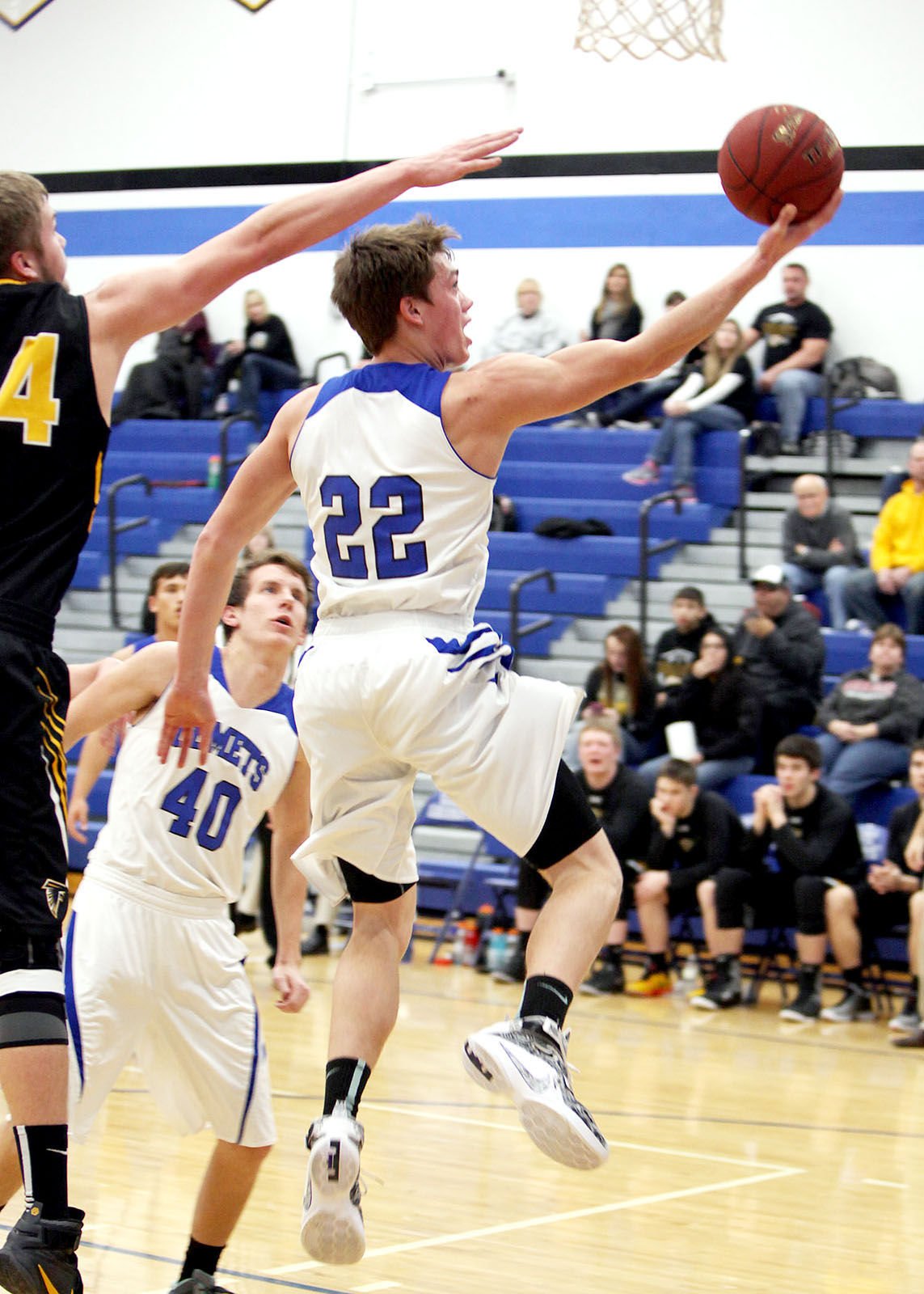 Falcon boys score big in third quarter, beat Comets High School