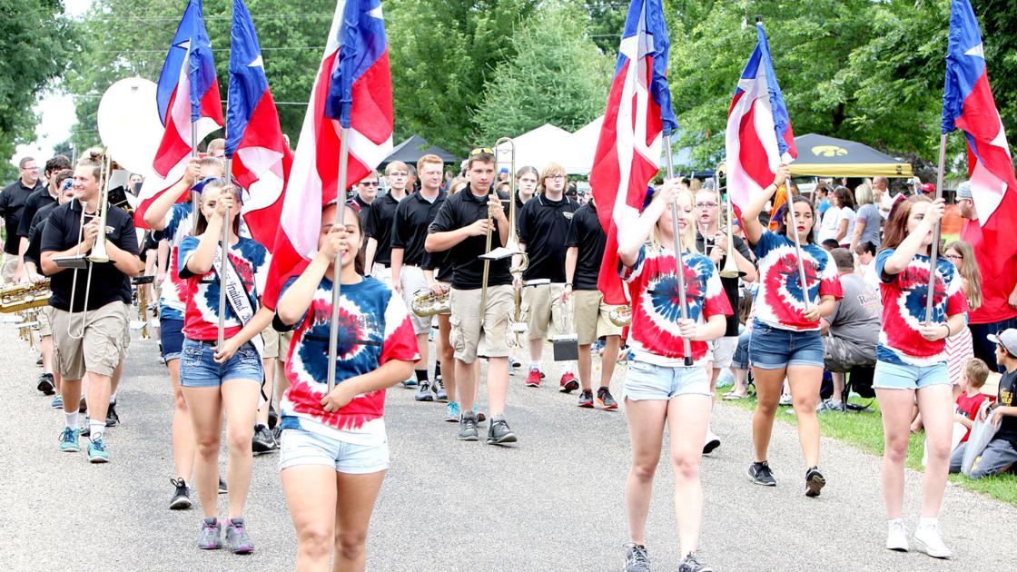Independence Day in Grandview: Huge parade, big fireworks, pie and frog-jumping contests, gun raffle, and more