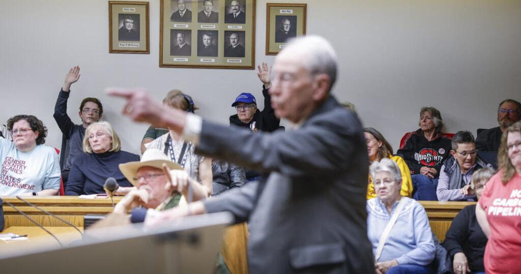 “Frustrated and angry” Iowans confront Sen Charles “Chuck” Grassley at raucous town hall in Hampton