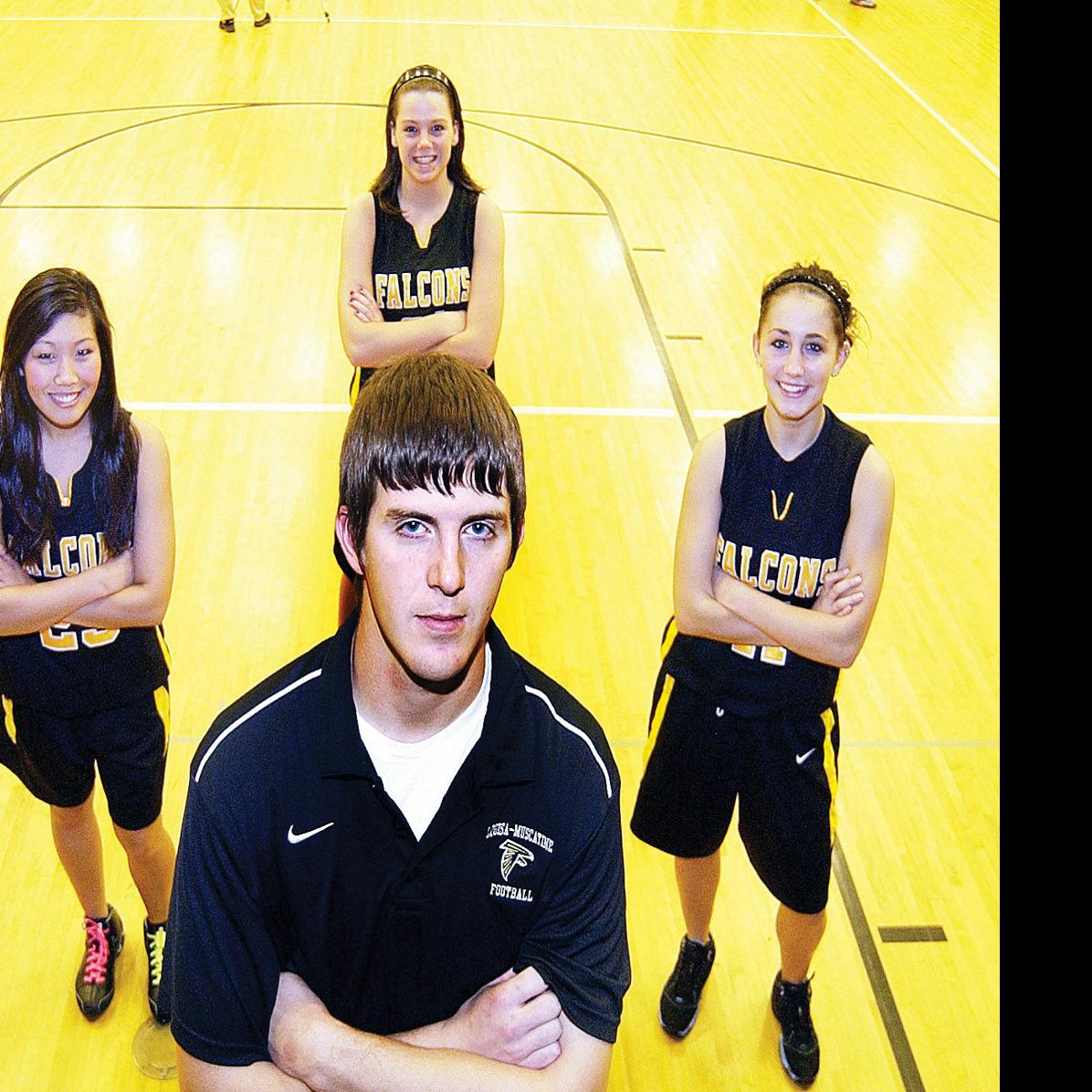 Area Girls Basketball Profile Putz Takes Over As L M Sideline