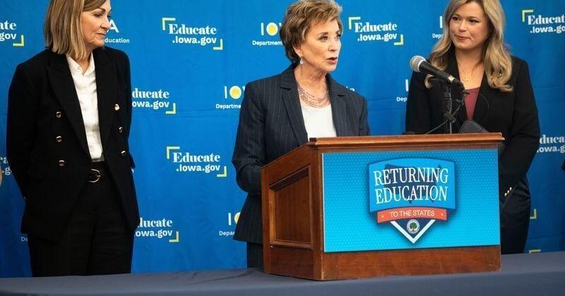 Iowa launches Workforce Pell Grant program for colleges, universities
