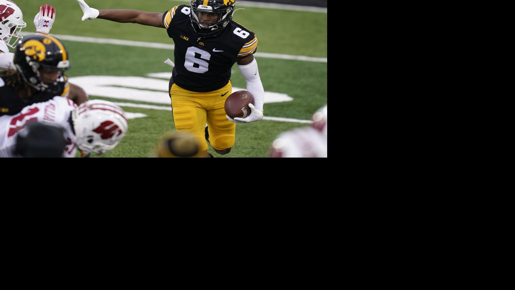 Hawkeye duo works to create draft attention