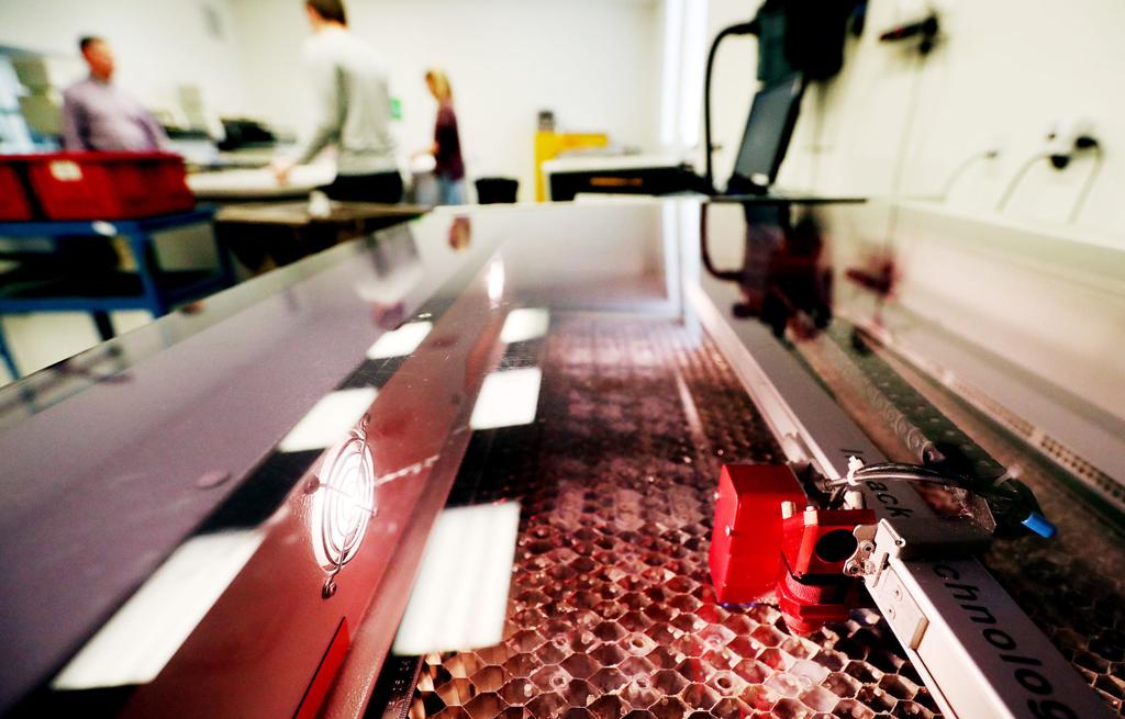 3 Quad Cities Manufacturers Are Making Ppe For Genesis Scott County Ema Local Muscatinejournal Com