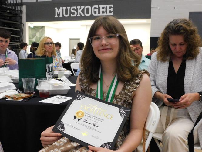 PHOTO GALLERY: Muskogee Public Schools Awards Banquet by Cathy