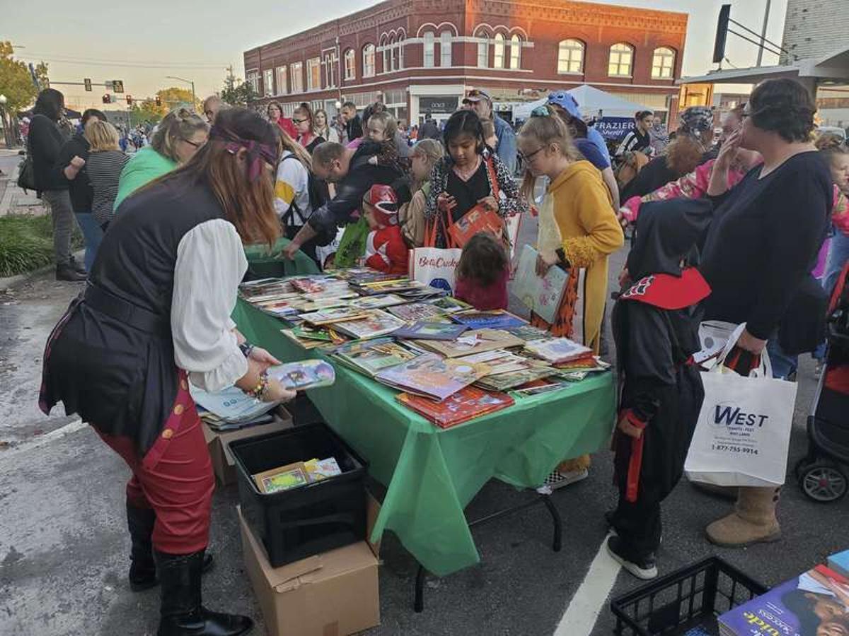2021 Muskogee Christmas Parade