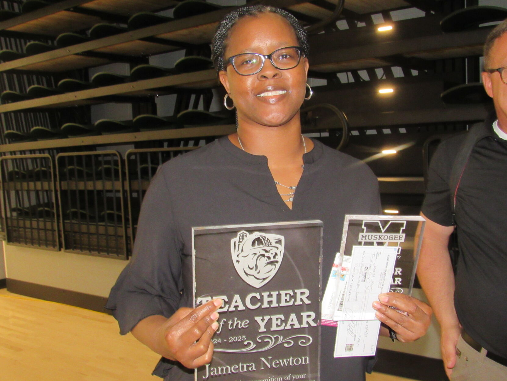 Cherokee Elementary's Jametra Newton honored as MPS Teacher of the